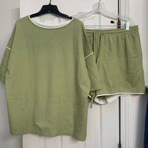 NWOT Green Loungewear Set 2X
